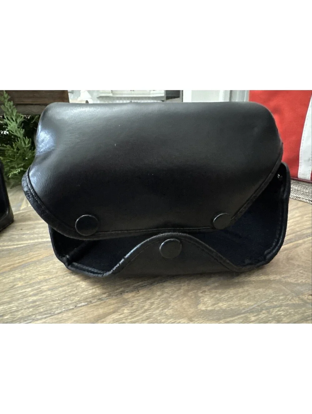 NIKON CF-37 LEATHER CAMERA CASE